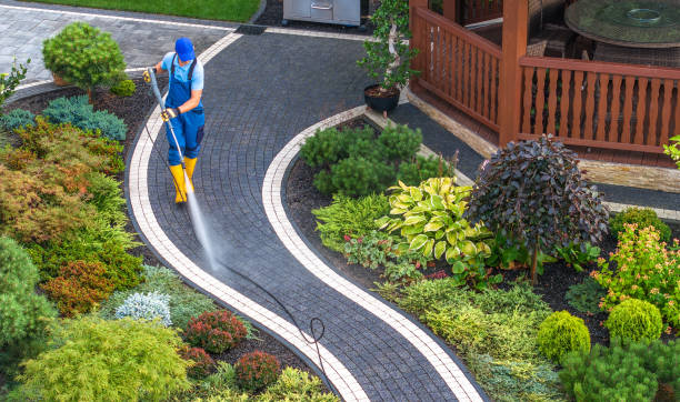 Pressure Washing Brick in Paramount Long Meadow, MD